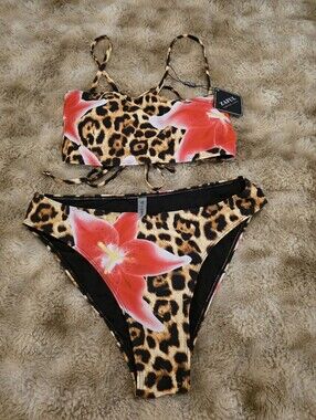 Zaful Leopard Swim Set with Pink Floral Accents Sz Large